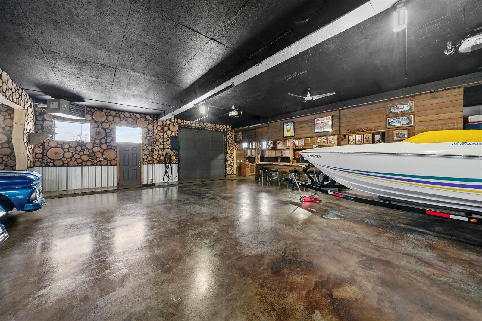 5783 West Houghton Lake Drive, Houghton Lake, MI 48629