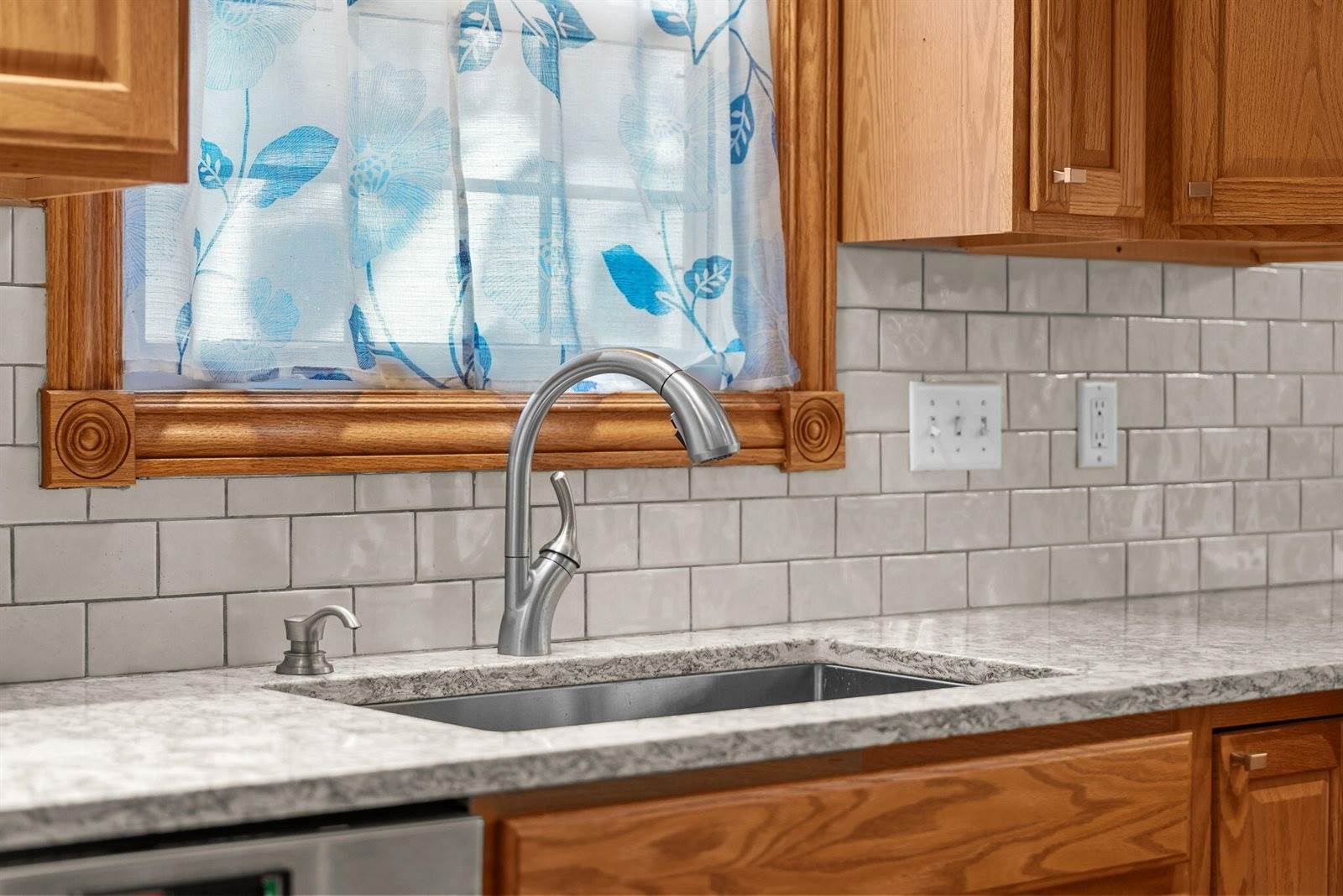 130 Frisco Drive, Houghton Lake, MI 48629