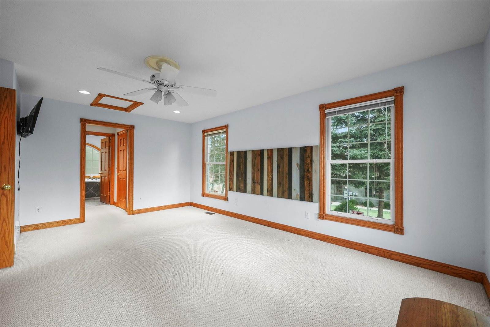 130 Frisco Drive, Houghton Lake, MI 48629