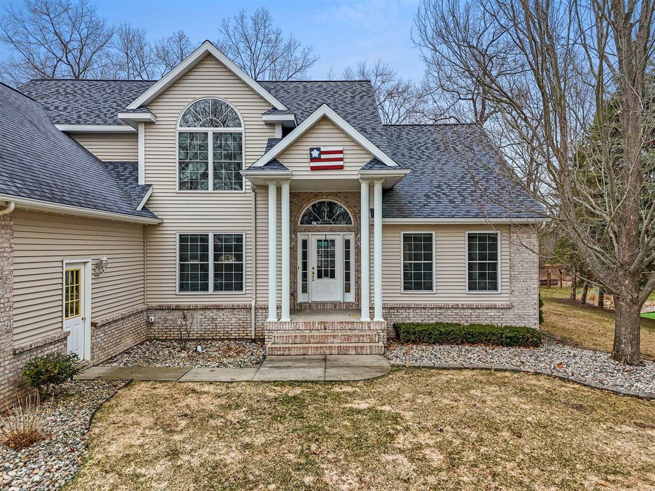 130 Frisco Drive, Houghton Lake, MI 48629