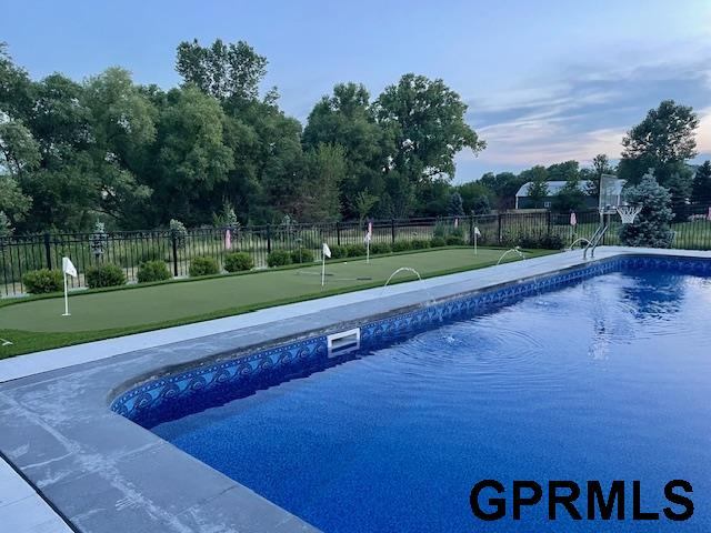 22321 Ponderosa Road, Gretna, NE 68028