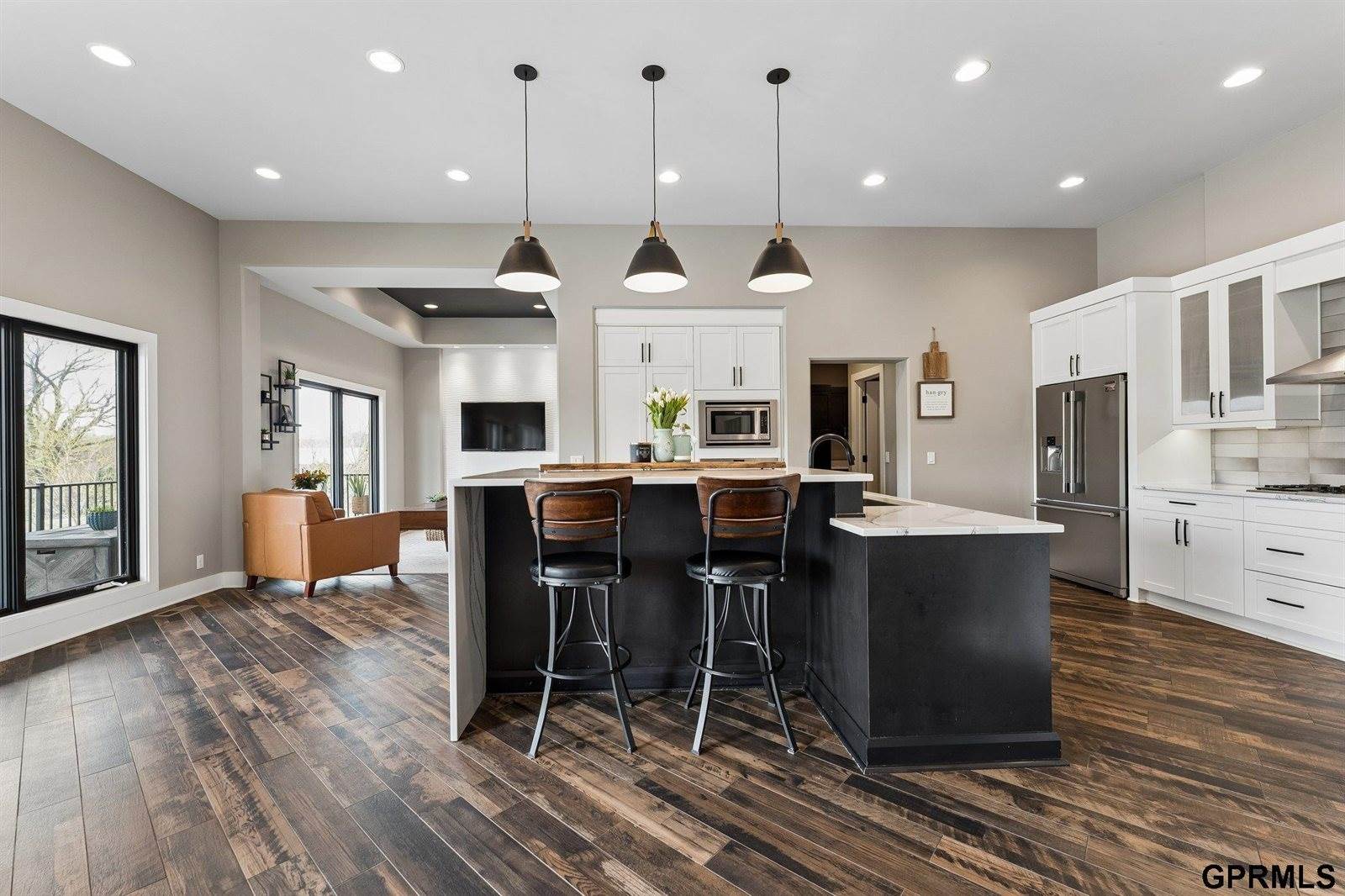 22321 Ponderosa Road, Gretna, NE 68028