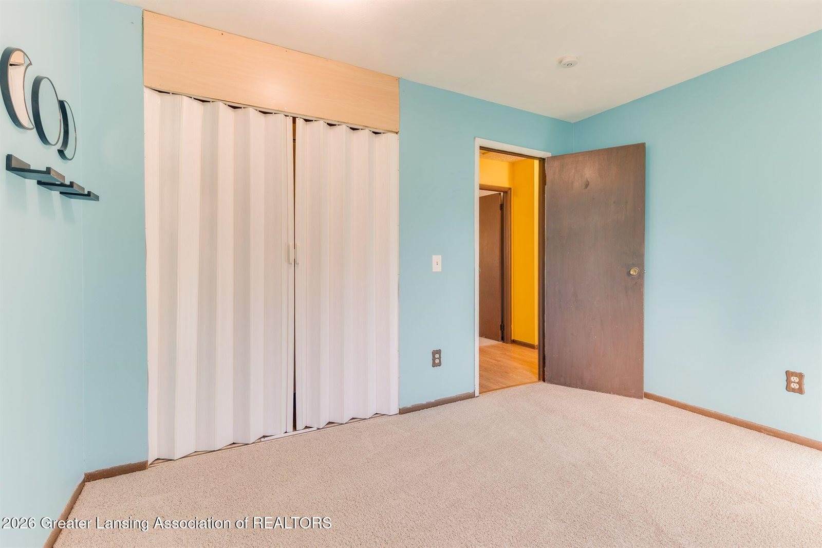 2127 Robinson Road, LansingCity_Ingham, MI 48910