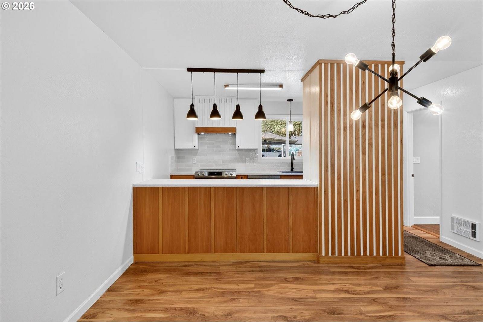 4 Touchstone, Lake Oswego, OR 97035