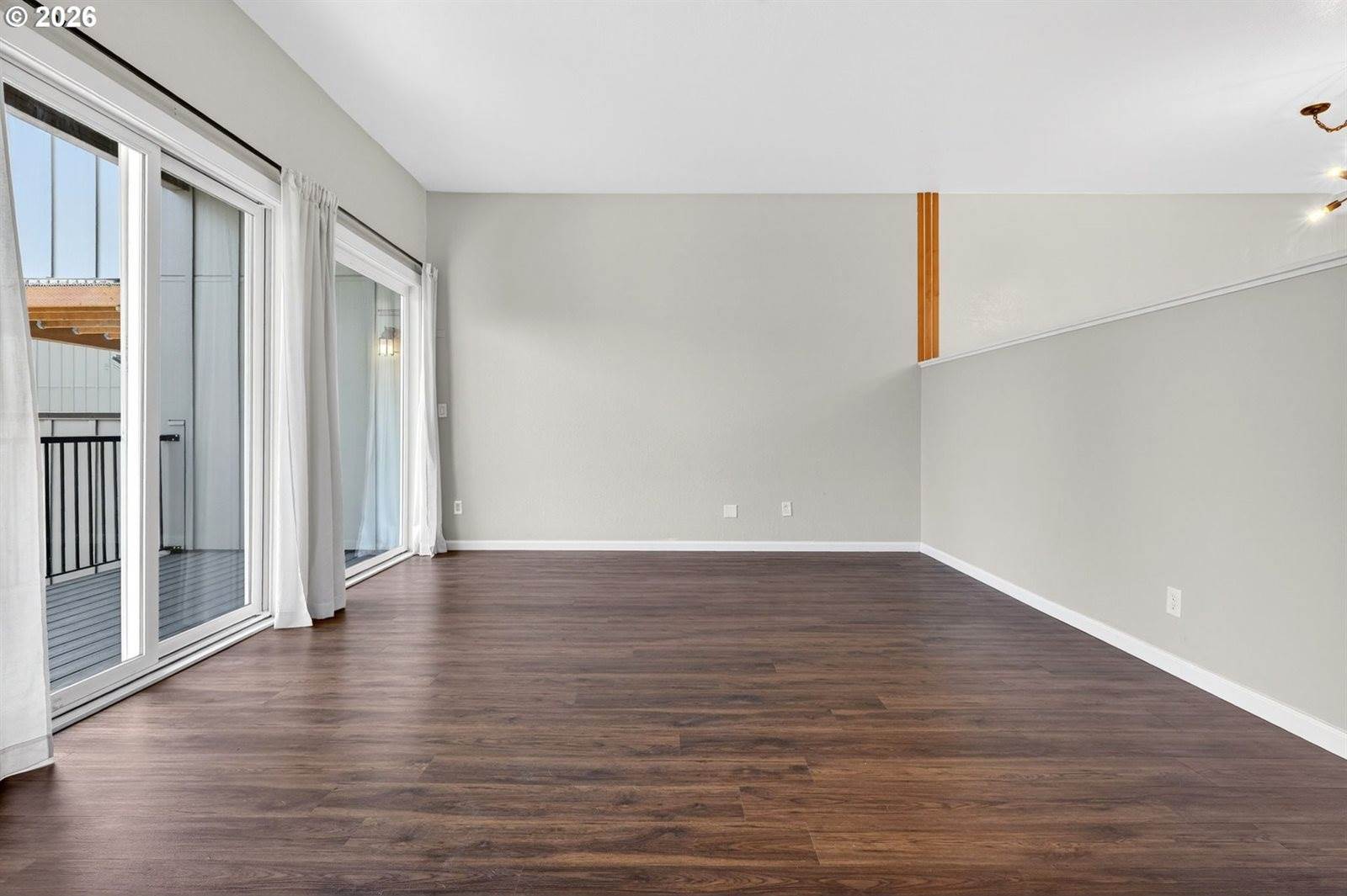 4 Touchstone, Lake Oswego, OR 97035