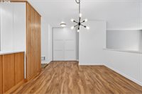 4 Touchstone, Lake Oswego, OR 97035