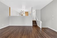 4 Touchstone, Lake Oswego, OR 97035