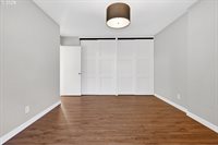 4 Touchstone, Lake Oswego, OR 97035