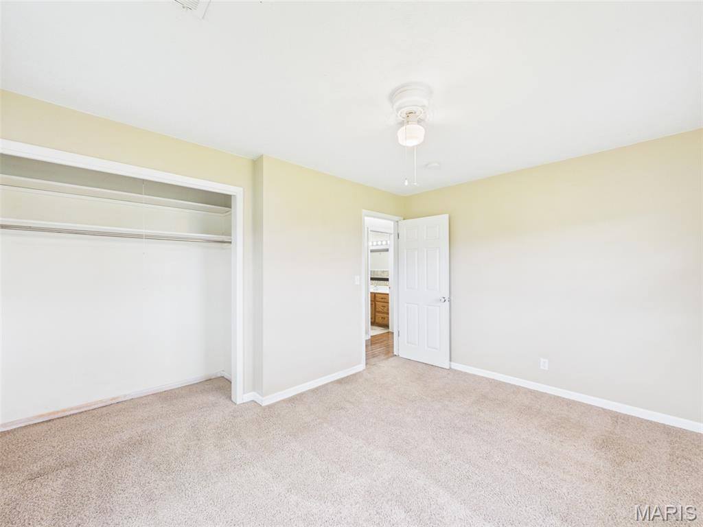 21783 Highway B, Lebanon, MO 65536