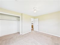 21783 Highway B, Lebanon, MO 65536