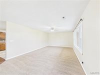 21783 Highway B, Lebanon, MO 65536