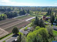 412 NW Rainwater Ln, Albany, OR 97321