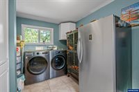 412 NW Rainwater Ln, Albany, OR 97321