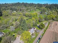 412 NW Rainwater Ln, Albany, OR 97321
