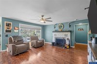 412 NW Rainwater Ln, Albany, OR 97321