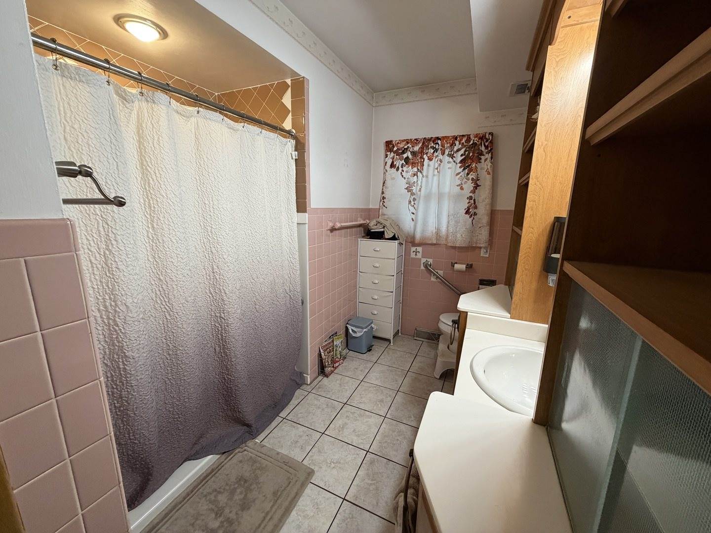 4019 5th Street, East Moline, IL 61244