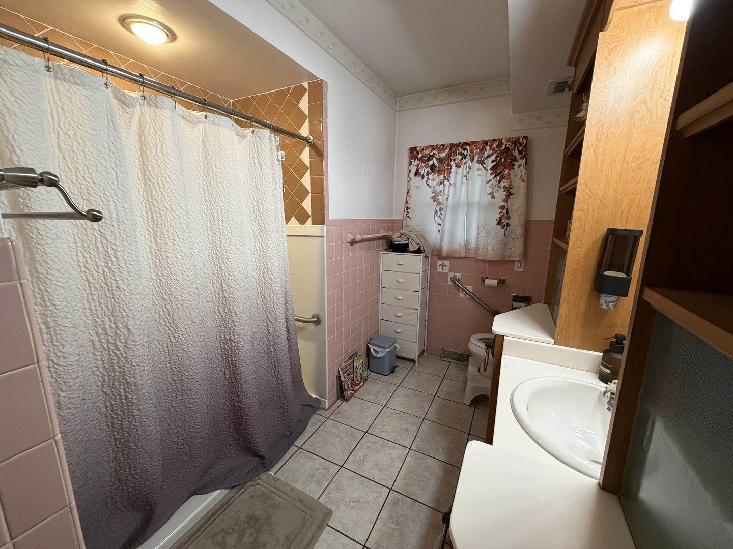 4019 5th Street, East Moline, IL 61244