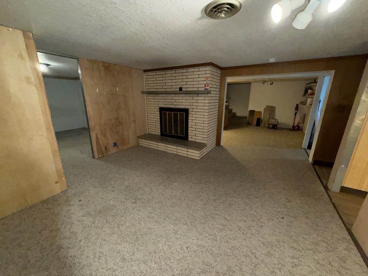 4019 5th Street, East Moline, IL 61244