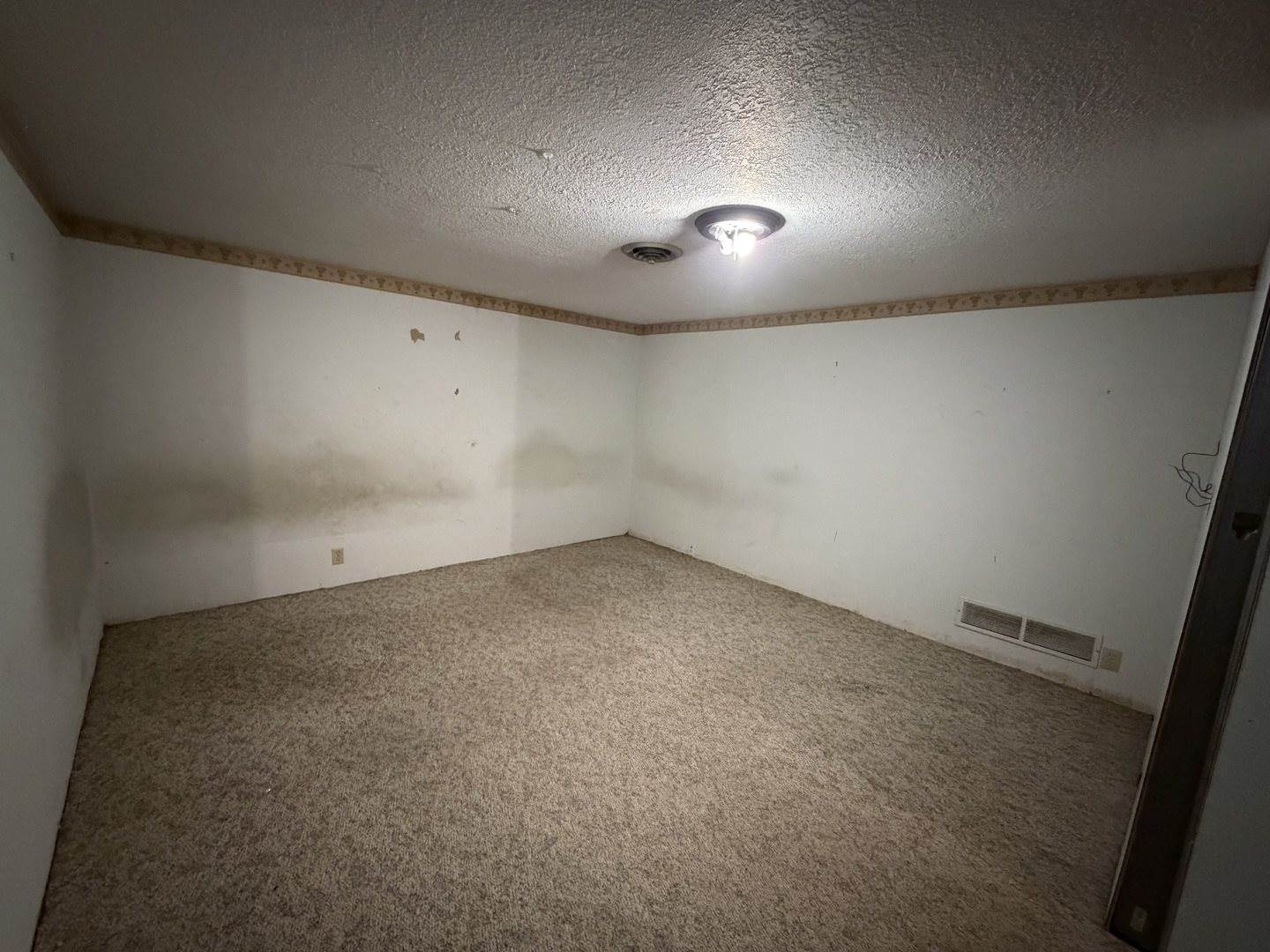 4019 5th Street, East Moline, IL 61244