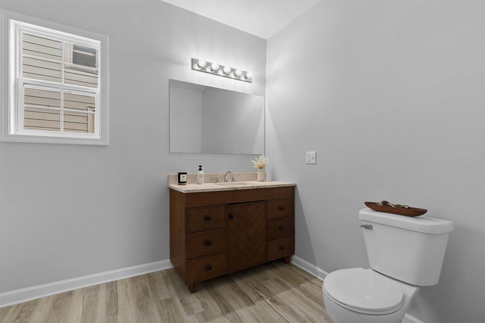 1210 3rd Street, Moline, IL 61265