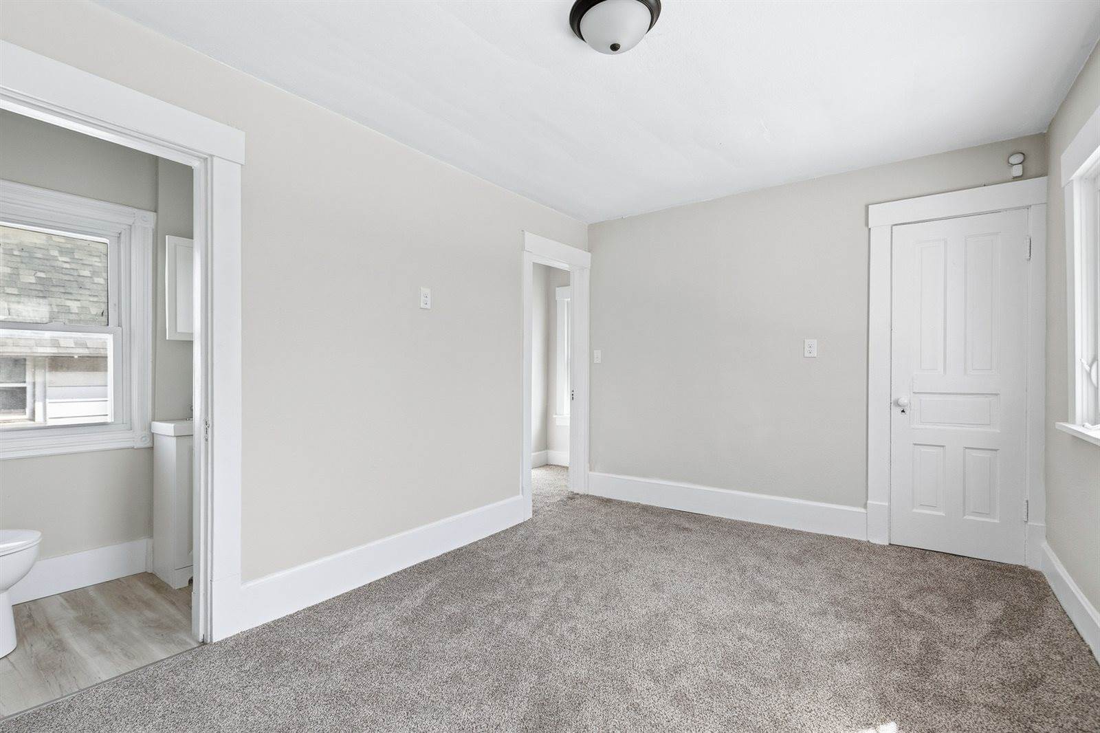 1210 3rd Street, Moline, IL 61265