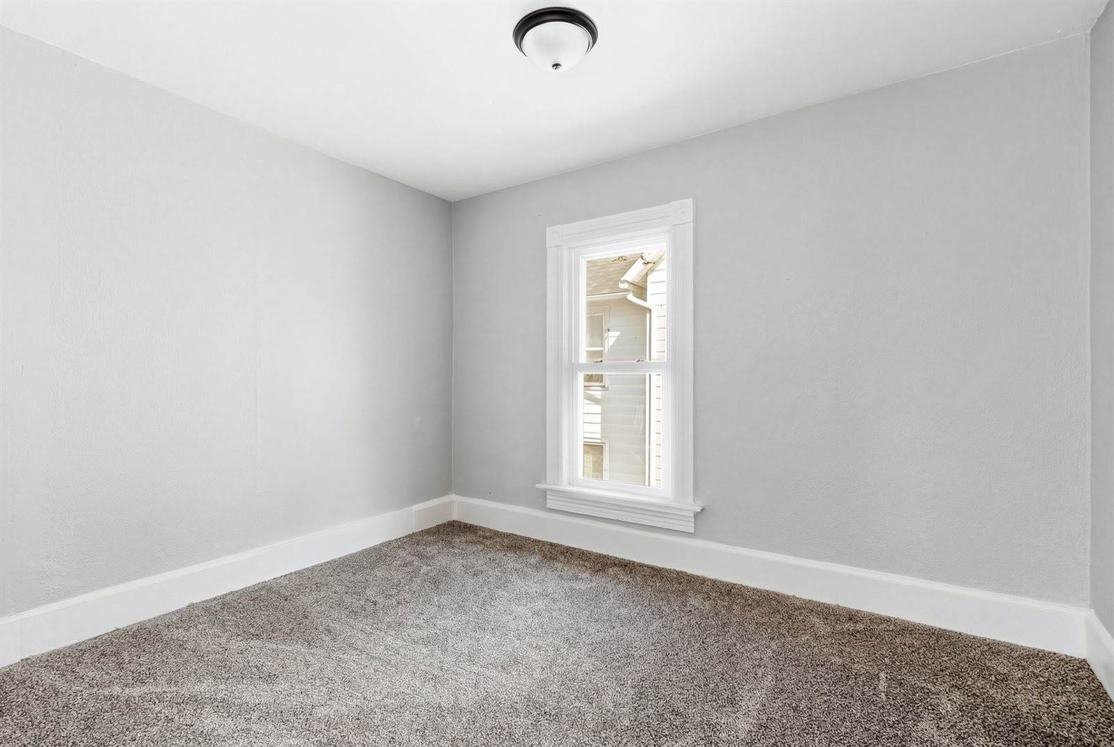 1210 3rd Street, Moline, IL 61265