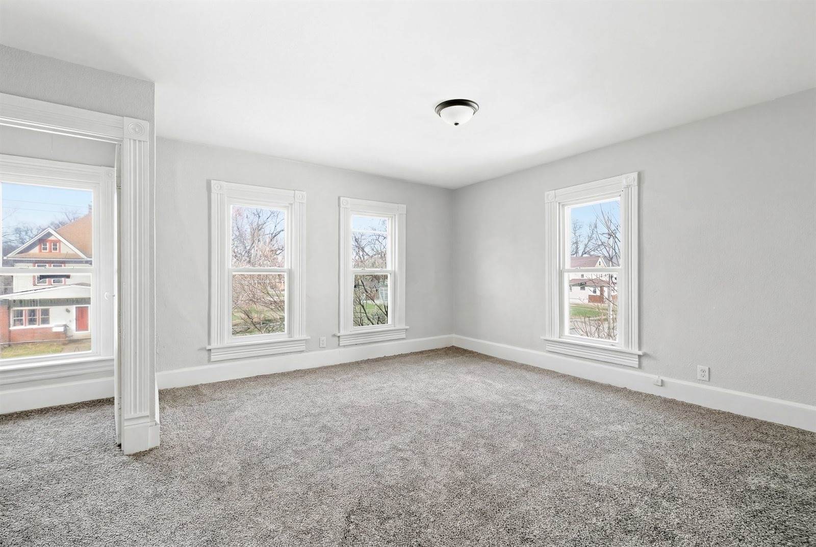 1210 3rd Street, Moline, IL 61265