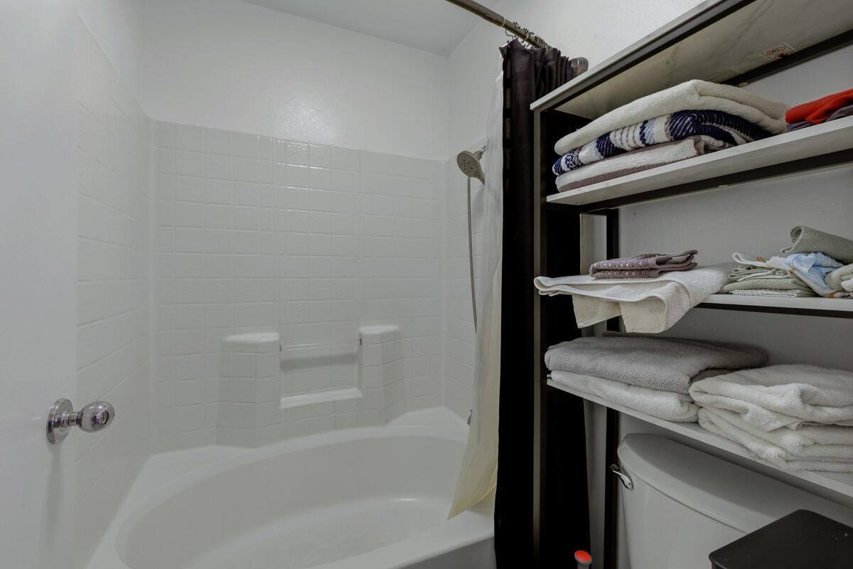 81220 Iris Court, Indio, CA 92201