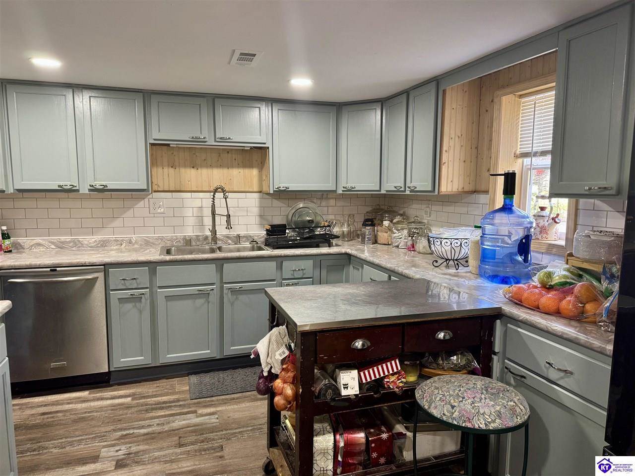 1543 Jim Clark Road, New Haven, KY 40051