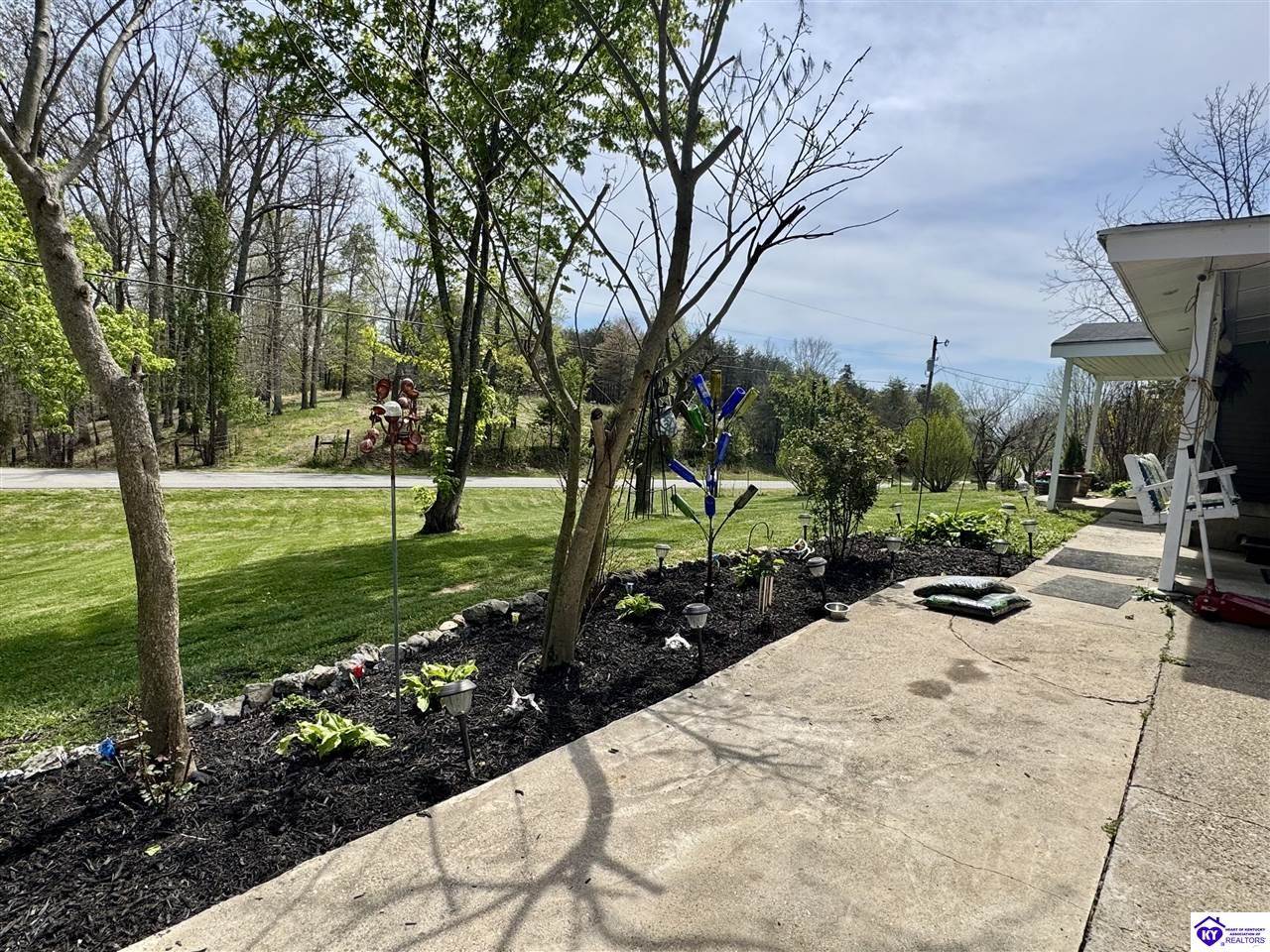 1543 Jim Clark Road, New Haven, KY 40051