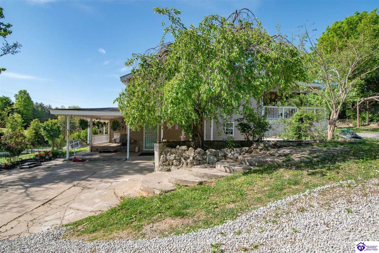 1543 Jim Clark Road, New Haven, KY 40051