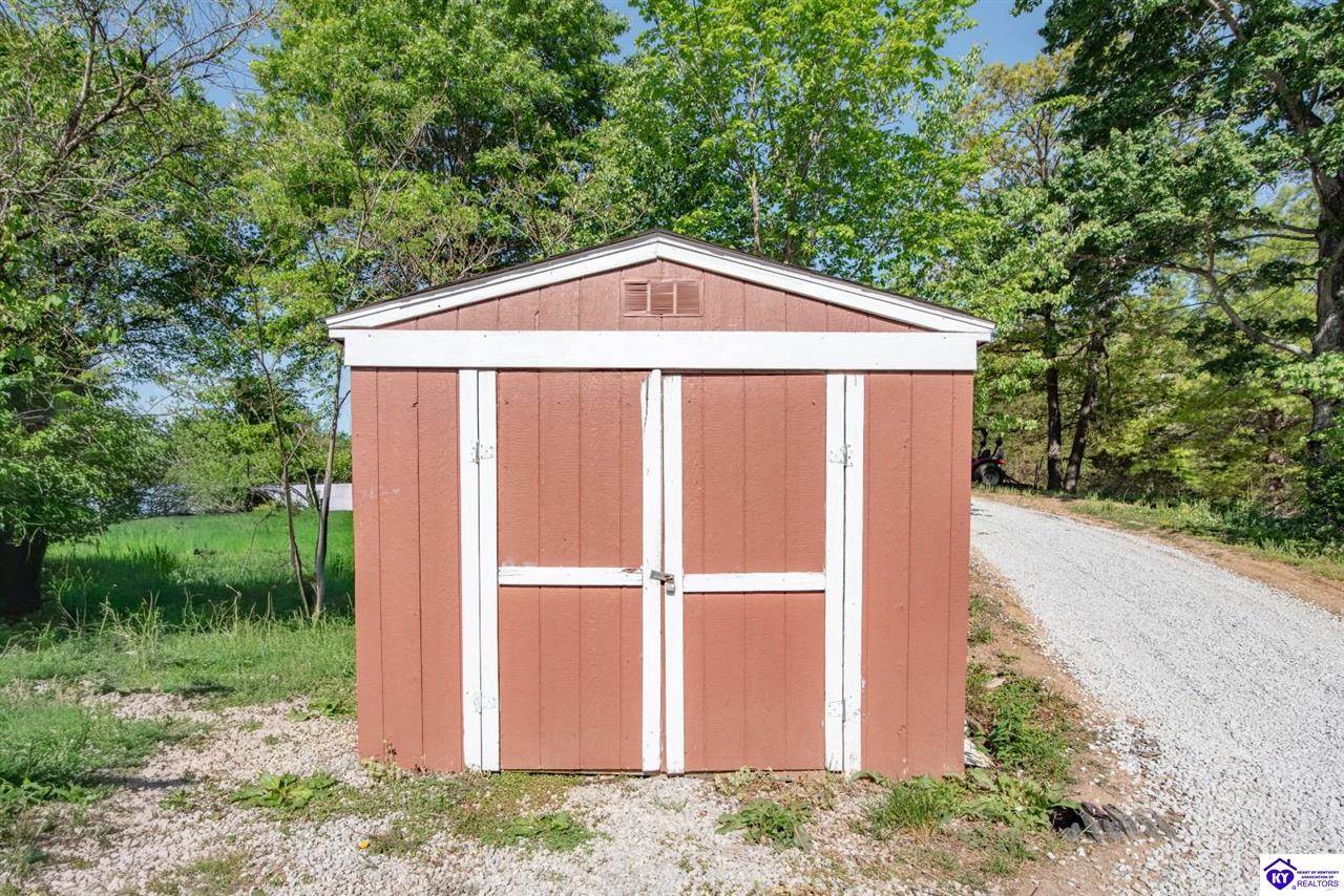 1543 Jim Clark Road, New Haven, KY 40051