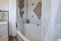 1543 Jim Clark Road, New Haven, KY 40051