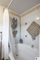 1543 Jim Clark Road, New Haven, KY 40051