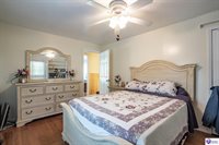 1543 Jim Clark Road, New Haven, KY 40051