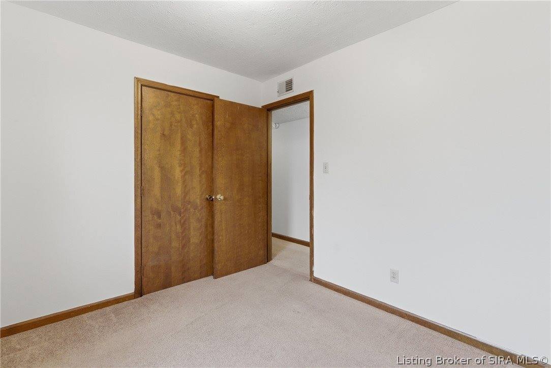 339 Bohart Lane, Charlestown, IN 47111