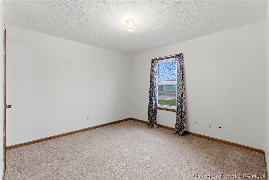 339 Bohart Lane, Charlestown, IN 47111