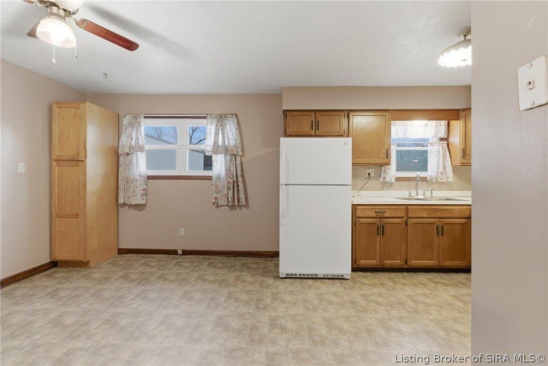 339 Bohart Lane, Charlestown, IN 47111