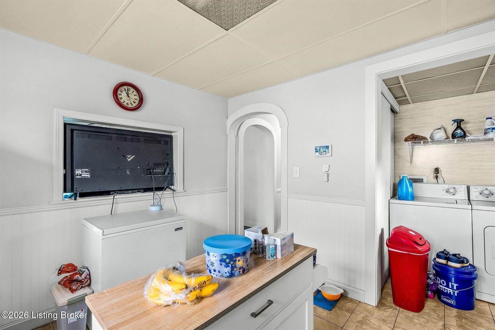 2512 Franklin Ave, Louisville, KY 40216