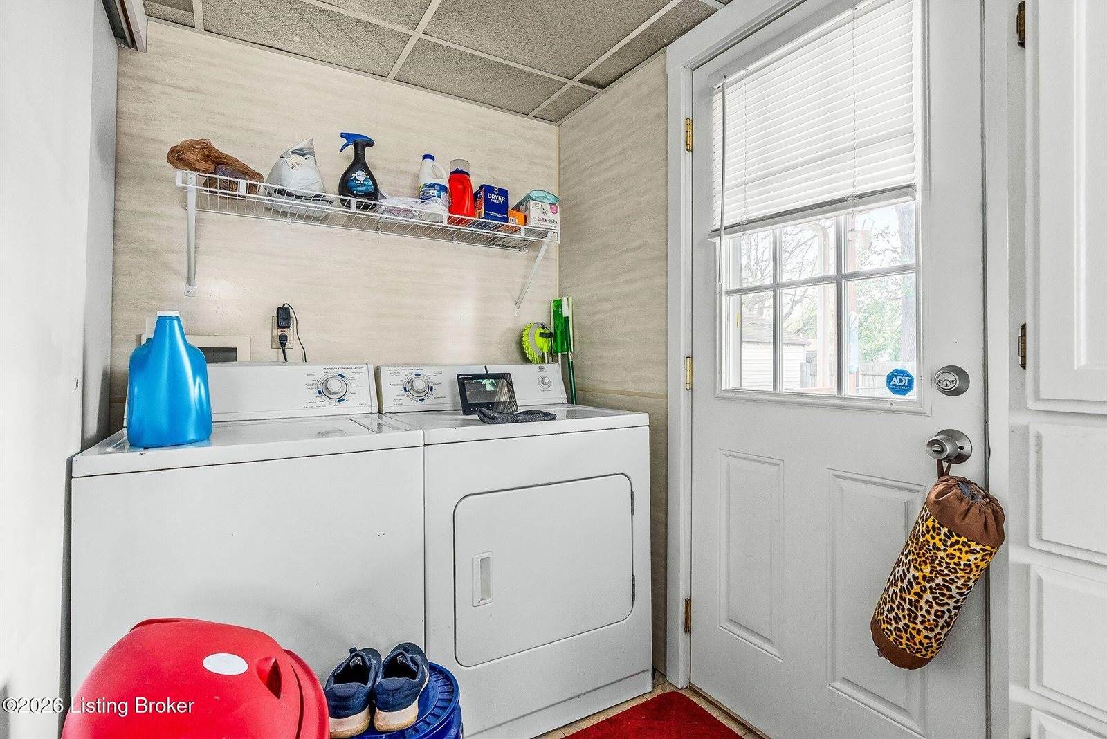 2512 Franklin Ave, Louisville, KY 40216