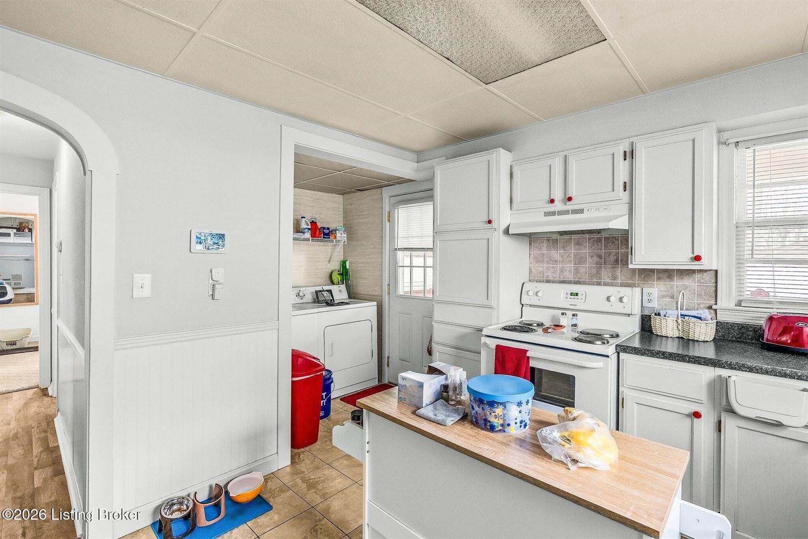 2512 Franklin Ave, Louisville, KY 40216