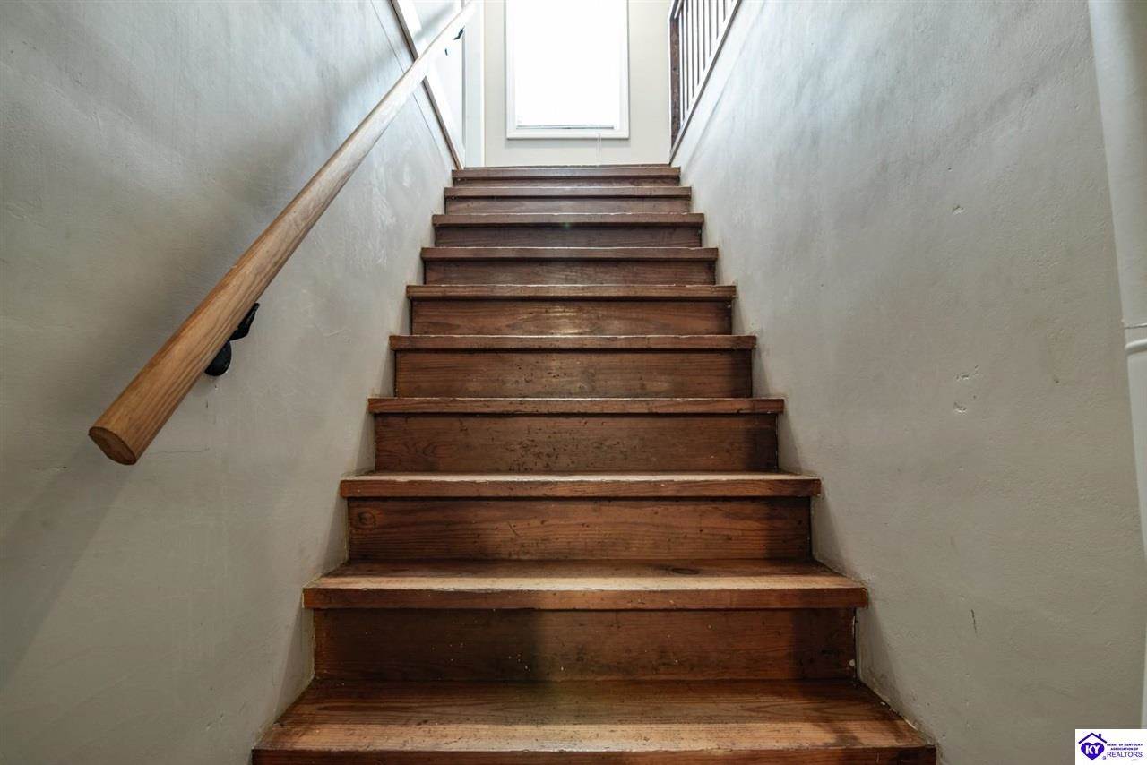 343 High Street, Vine Grove, KY 40175