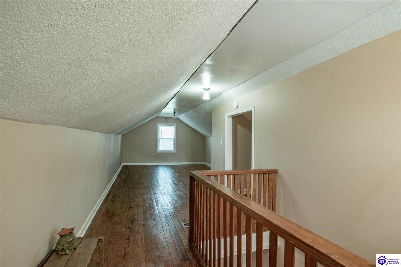 343 High Street, Vine Grove, KY 40175