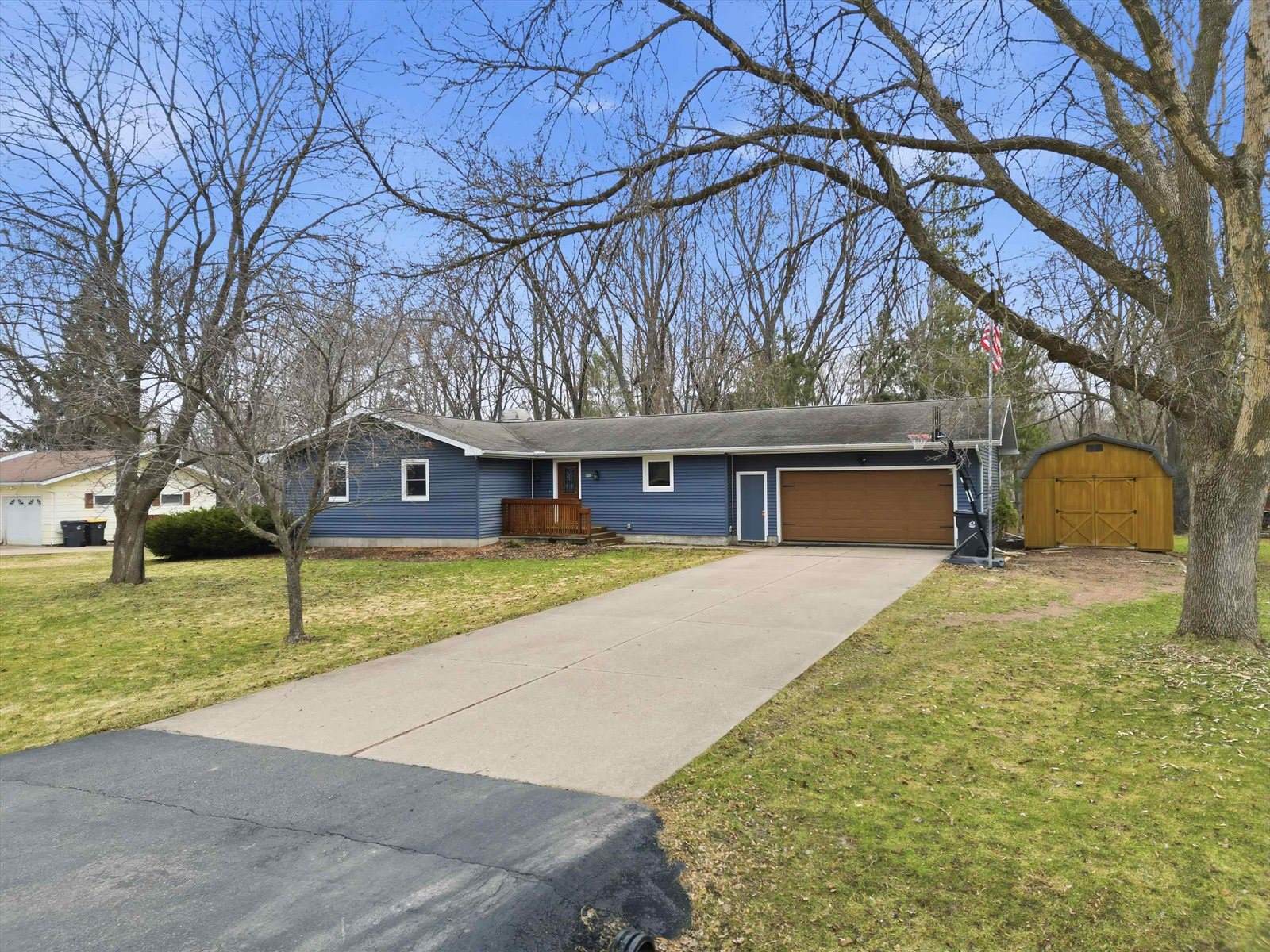 411 N Auburn Avenue, Marshfield, WI 54449