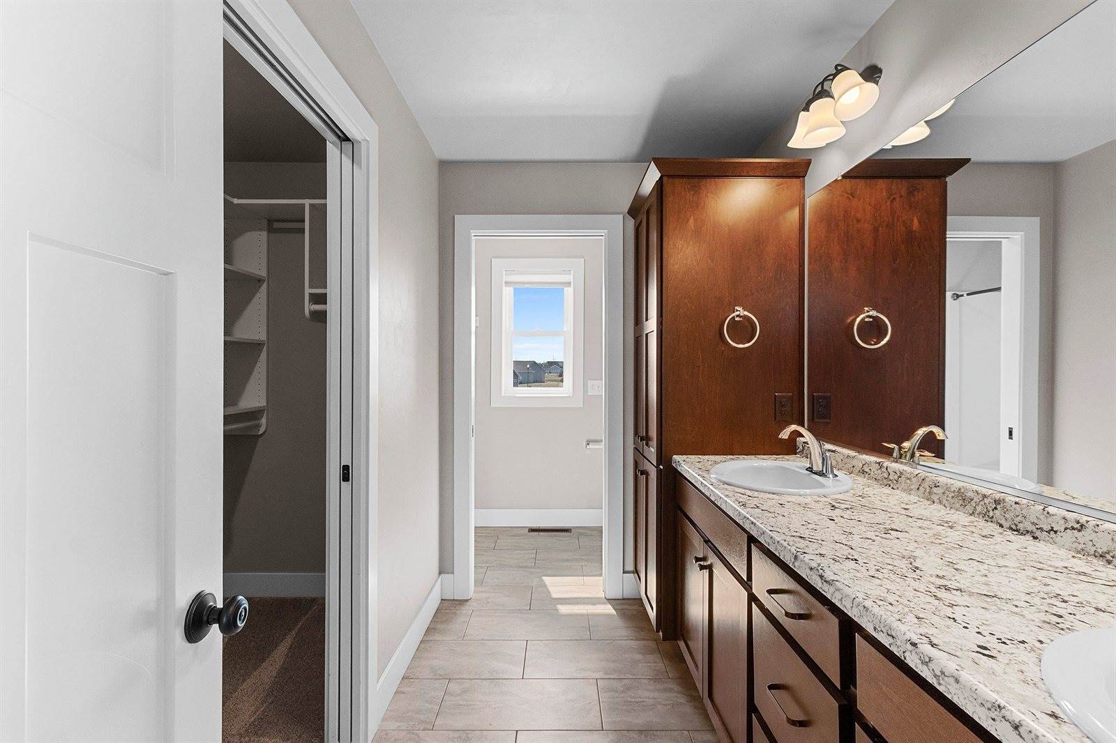 5485 North Amethyst Drive, Appleton, WI 54913