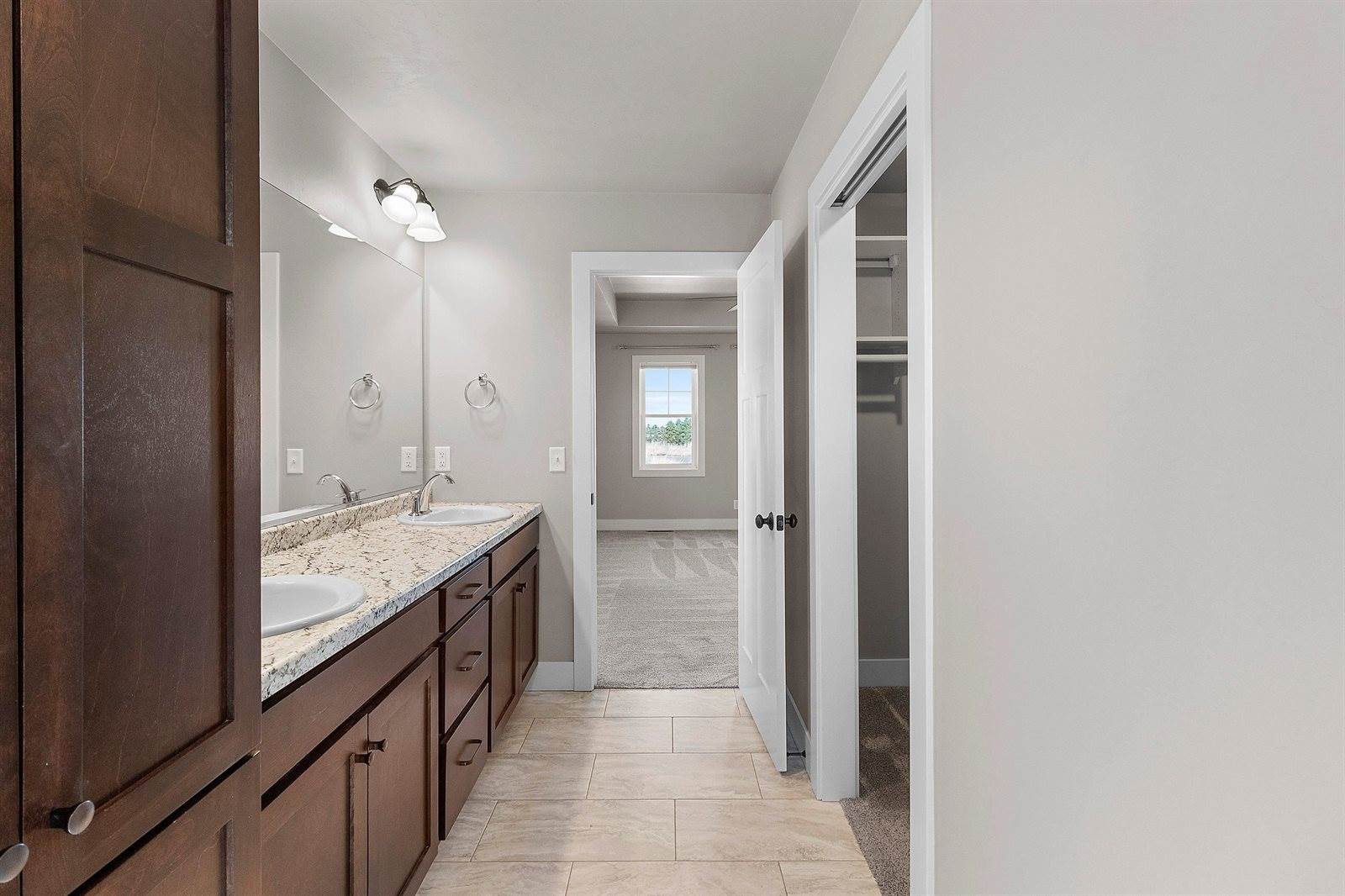 5485 North Amethyst Drive, Appleton, WI 54913