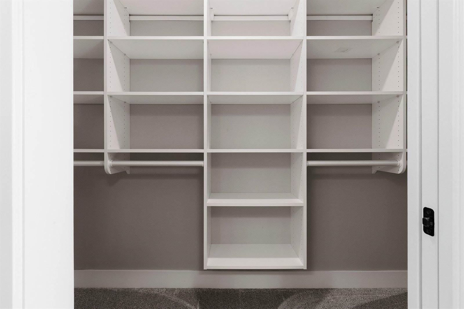 5485 North Amethyst Drive, Appleton, WI 54913