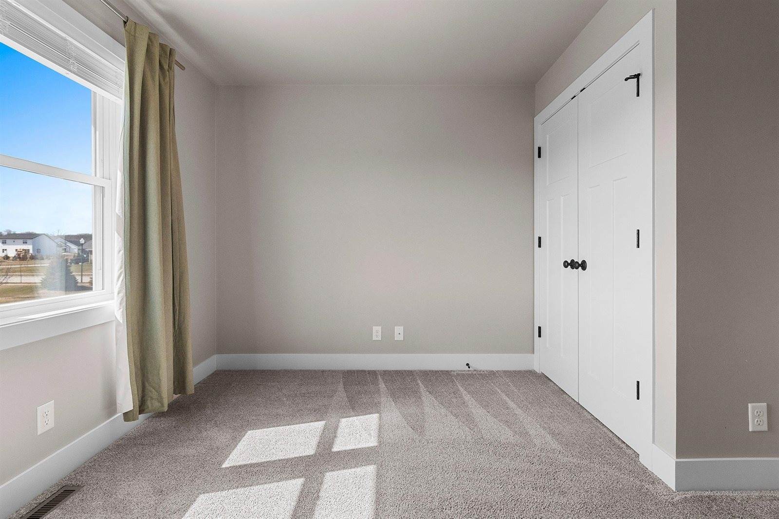 5485 North Amethyst Drive, Appleton, WI 54913