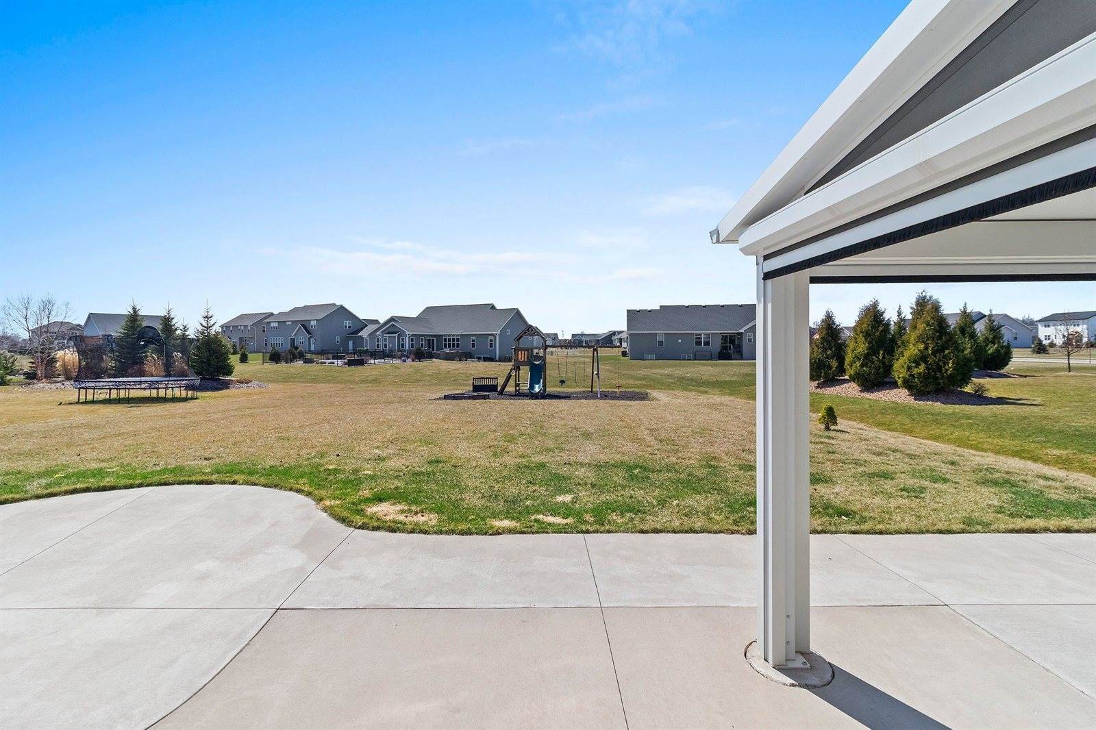 5485 North Amethyst Drive, Appleton, WI 54913