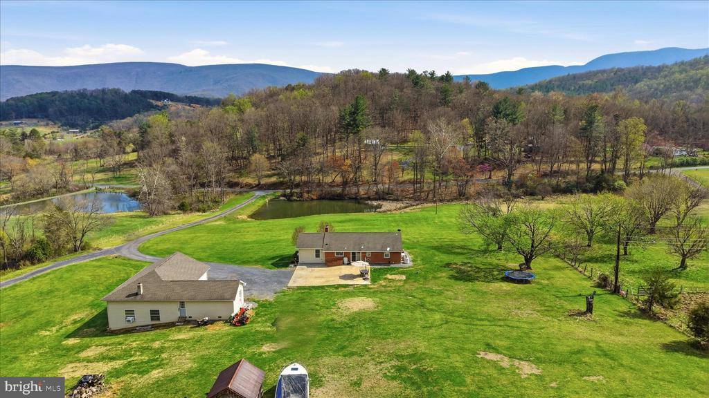 4001 Bentonville Road, Bentonville, VA 22610